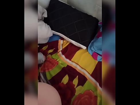 ❤️ Ҳамҳуҷраи ман дар хона танҳо мемонад, зеро шавҳараш ба рухсатӣ меравад ва ман аз фурсат истифода бурда, ӯро сиҳат мекунам ва харашро аз шир пур мекунам ❤️ Синси босифат дар tg.com-porn-zog.ru